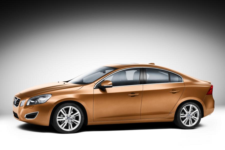  Volvo S60 2010 года  (фото 66 из 226)